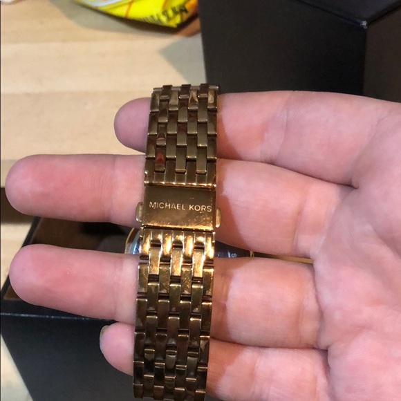 Darci Rose Gold Michael Kors watch - Picture 3 of 4